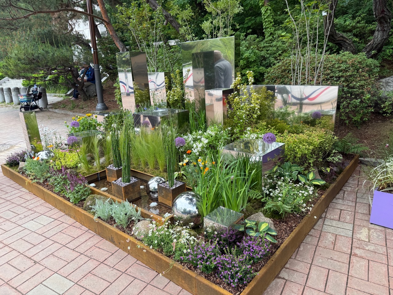 3. 용산구 정원